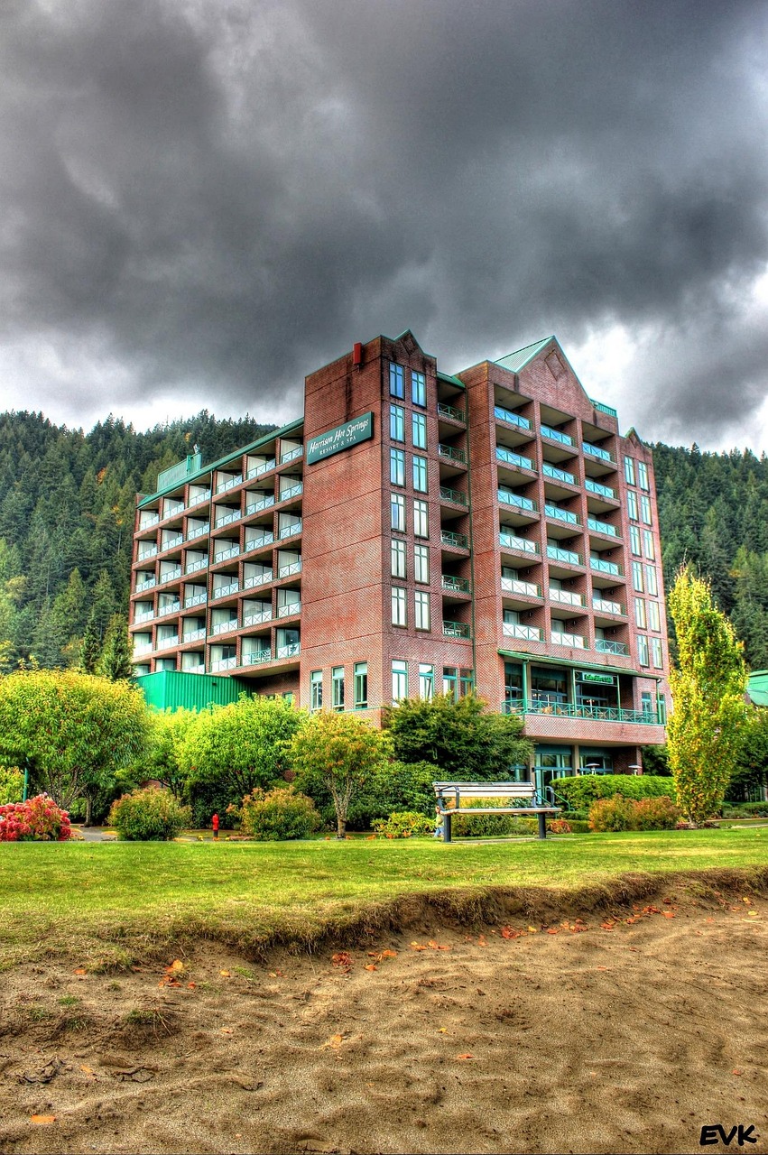 宿泊付きのカップルにおすすめの温泉おこもりプランは？